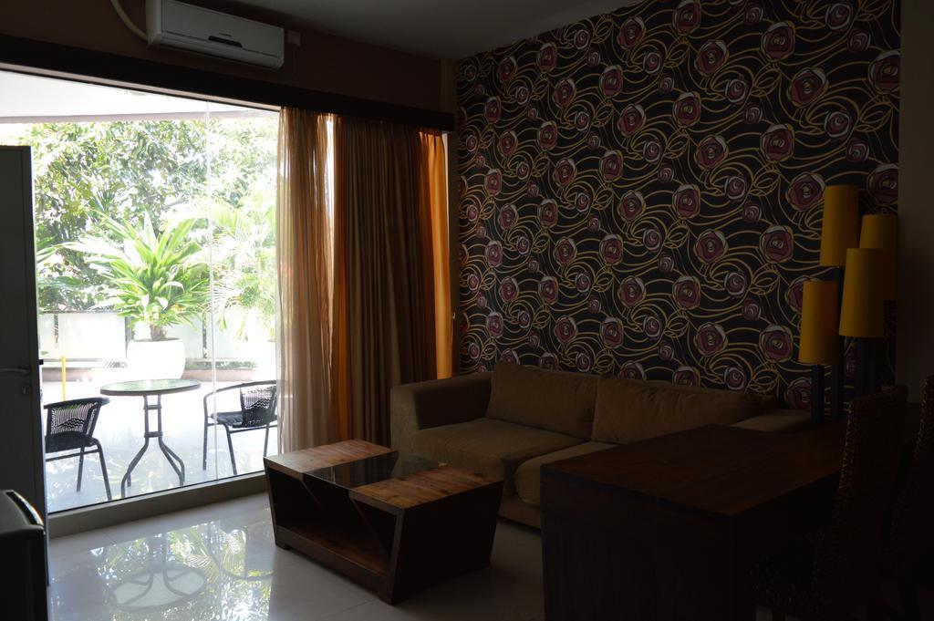 Marinos Place Legian Exterior foto